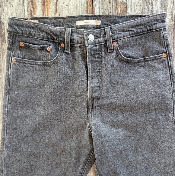 Levi's Wedgie Fit Ankle Grey Women's 30 - Picture 5 of 10